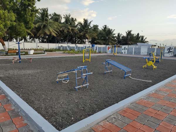 plots and villas for sale